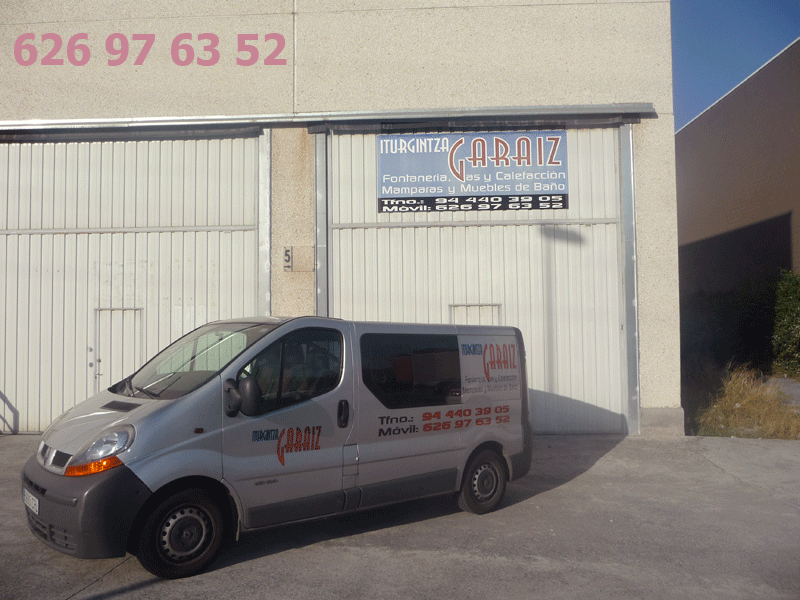 Iturgintza Garaiz: taller y furgoneta en Basauri